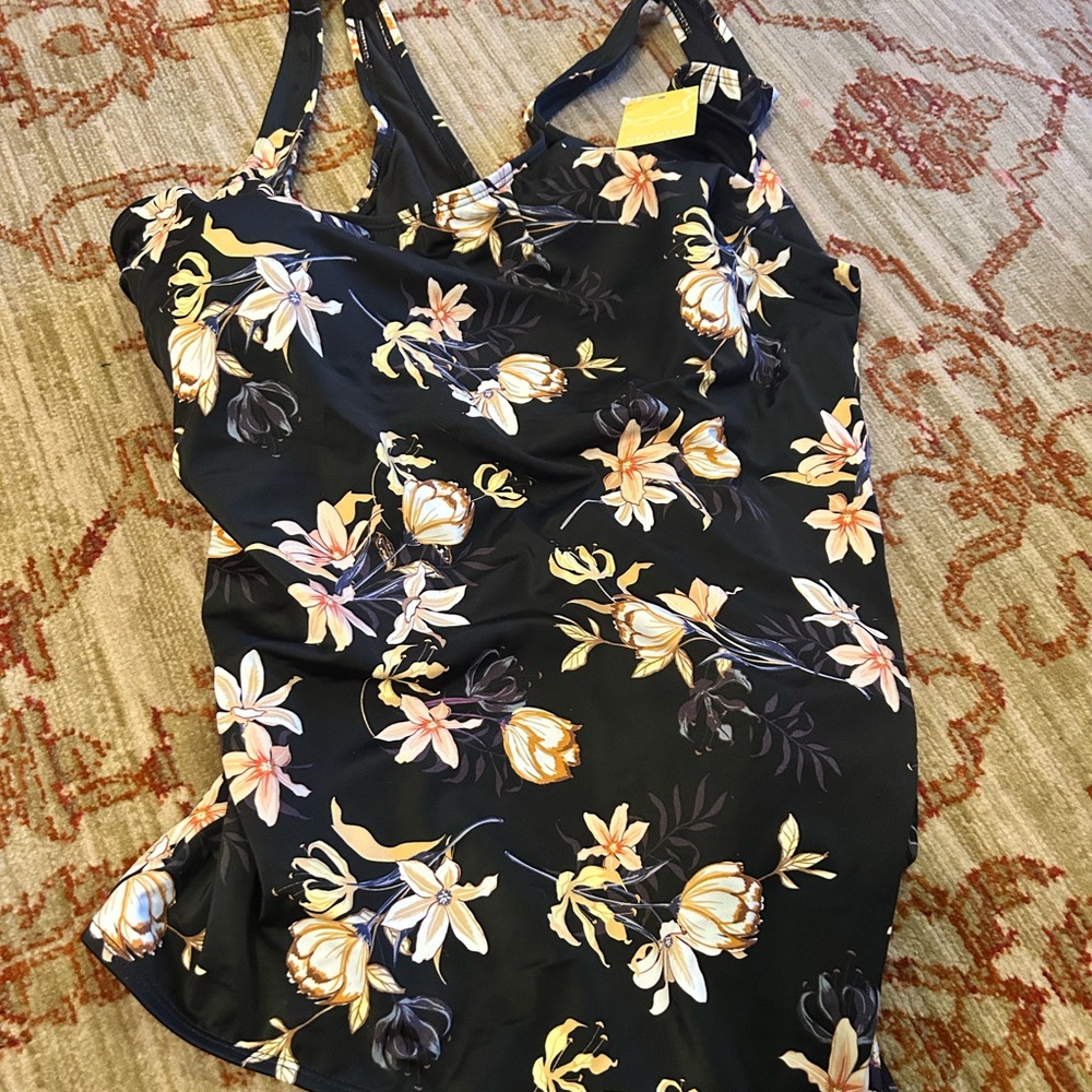 Plus size Black Floral One piece Swimwear